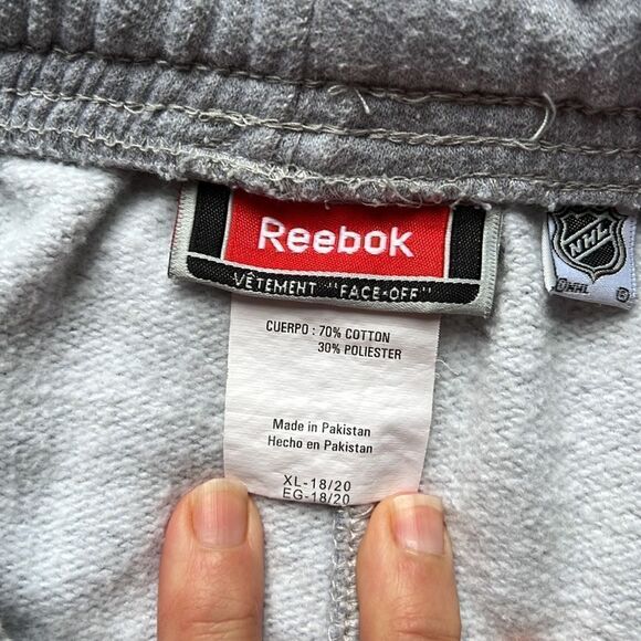 Pittsburgh Penguins NHL Reebok Gray Boys Sweatpants - Picture 4 of 6